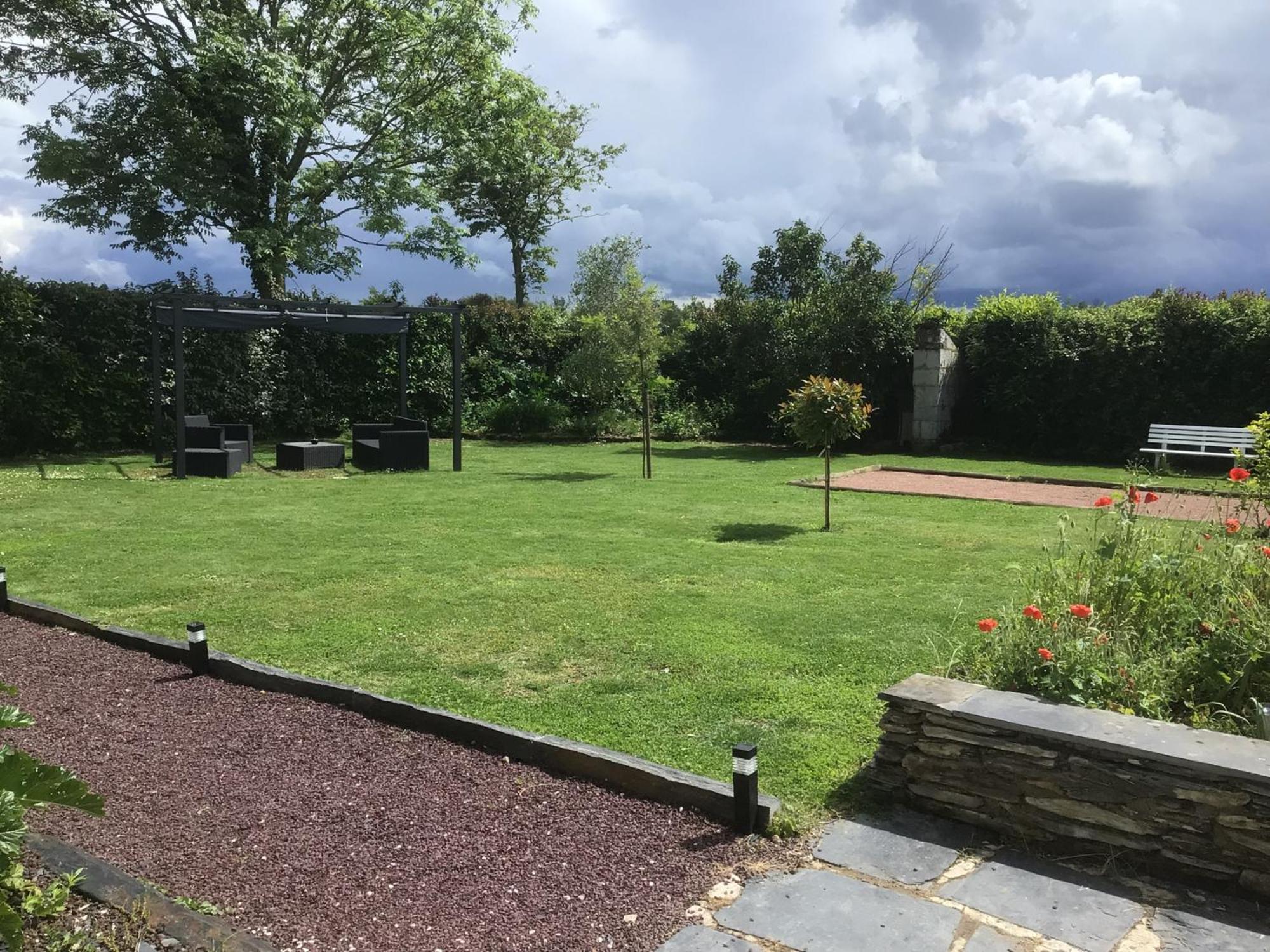 Bed and Breakfast Lorali Blaison-Saint-Sulpice Екстер'єр фото